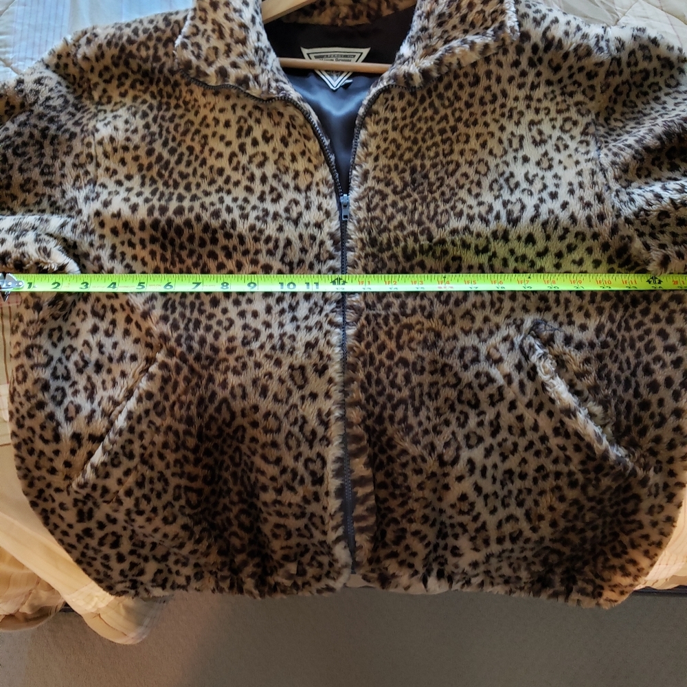 Vintage Marvin Richards Leopard Hooded Coat - Picture 8 of 8